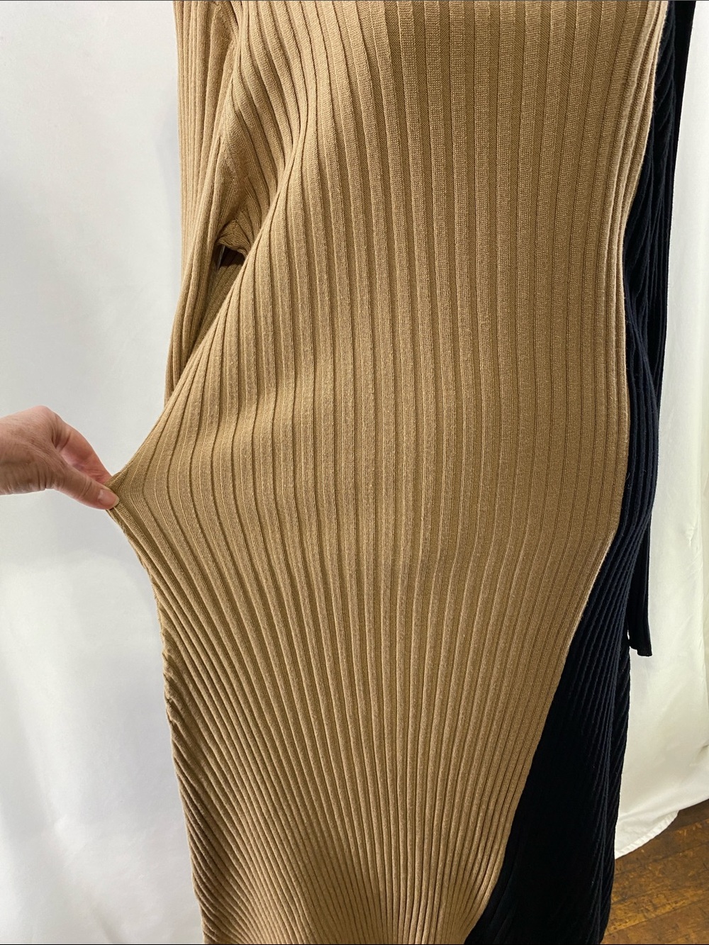 LANE BRYANT Tan/Black Colorblock Stretchy Ribbed Maxi—Mock Turtleneck—Sz 18/20 - Picture 10 of 15